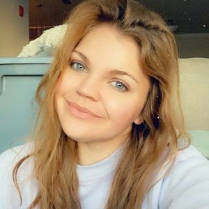 Meet your Posher, Kaitlyn